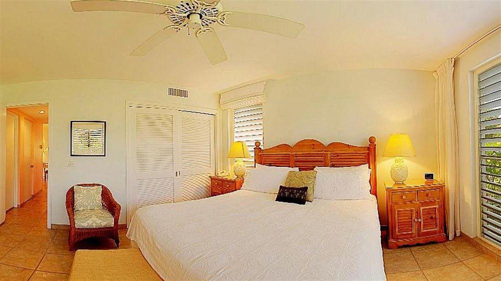 Ocean Club West Resort Grace Bay Exterior foto